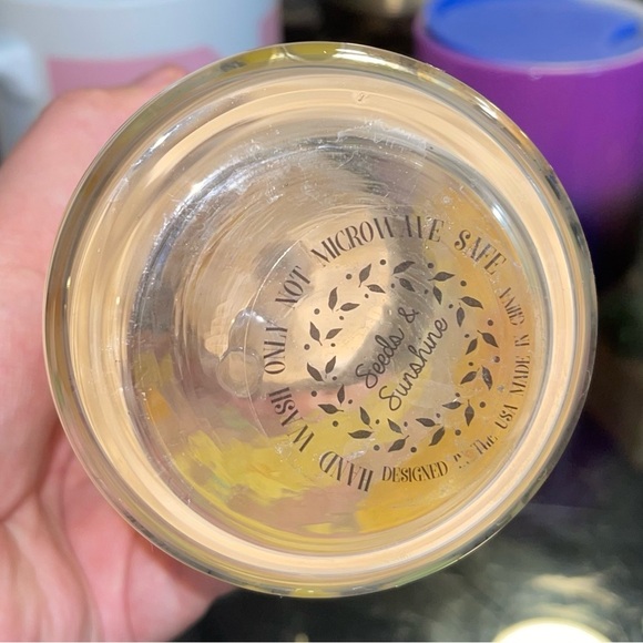 A Bundle of 2 Glass Cups - Picture 7 of 8